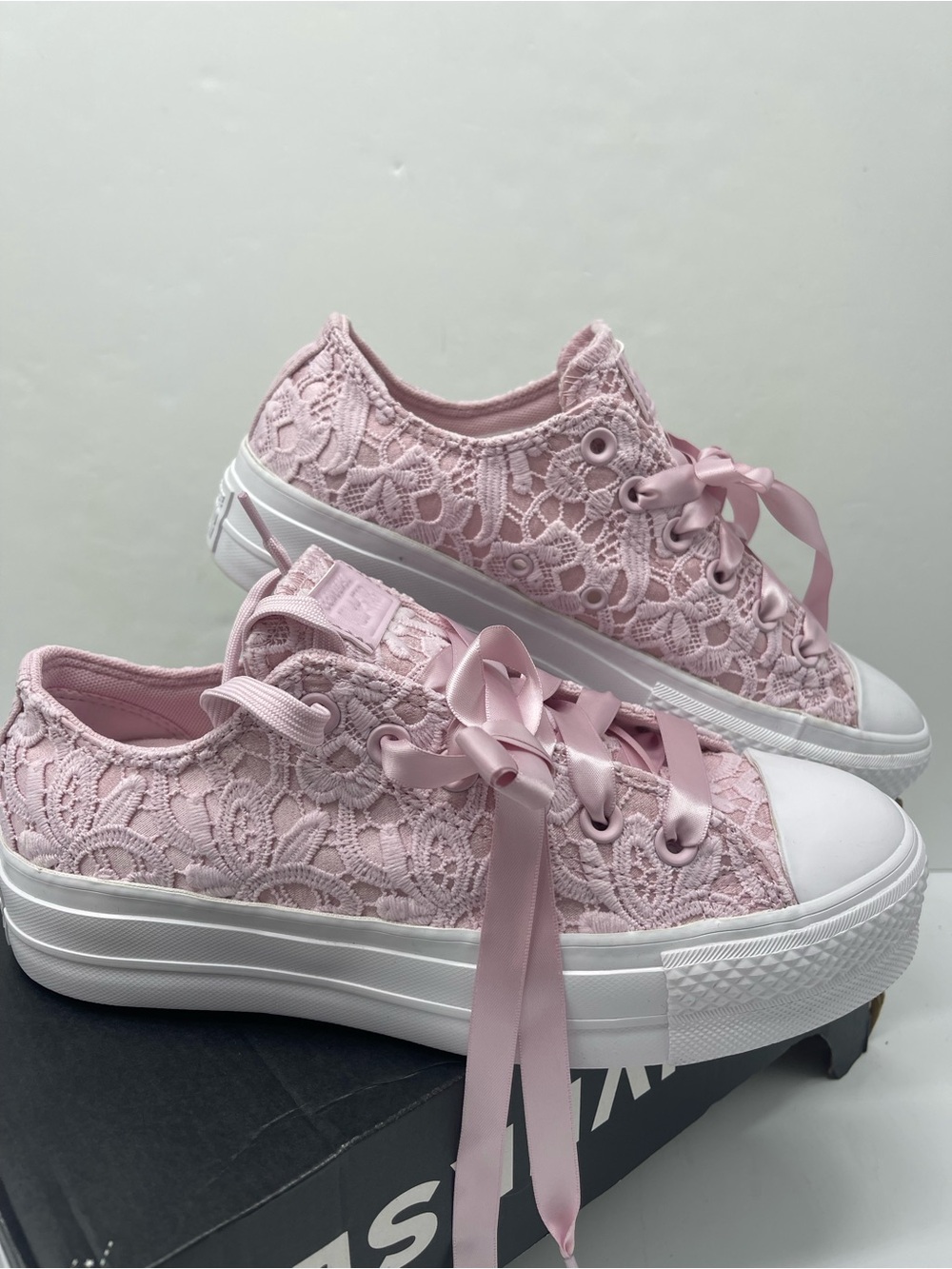 Converse A15006C CTAS LIFT OX
SUMMIT PINK/SUMMIT PINK/WHITE Platform Sneakers - Picture 7 of 16